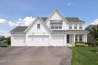18910 56th Ave N, Plymouth, MN 55446