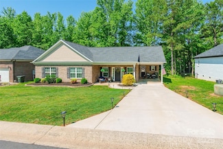 137 Ole Eastpointe Dr, York, SC 29745