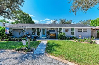 6915 12th Ave NW, Bradenton, FL 34209