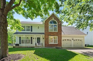 8443 Mettee St, Lenexa, KS 66219