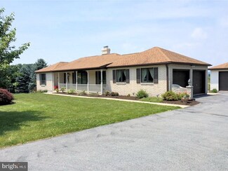 1747 Clearview Rd, Coplay, PA 18037