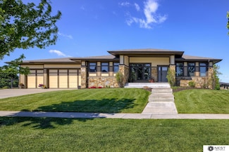6931 NW 4th St, Lincoln, NE 68521