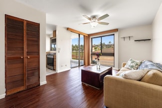 4310 Lower Honoapiilani Rd Unit 518, Lahaina, HI 96761