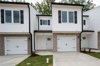 307 Legacy Ln Unit 10, Calhoun, GA 30701