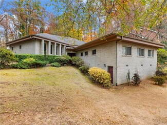 2153 Starfire Dr NE, Atlanta, GA 30345