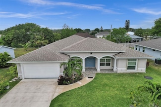 126 NW Heather St, Port Saint Lucie, FL 34983