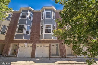 1011 S Dorrance St, Philadelphia, PA 19146