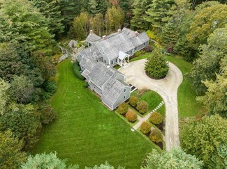 78 Merriam St, Weston, MA 02493