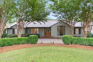 3844 Hawthorn Dr, Jackson, MS 39206