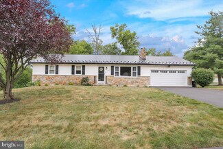 723 Eastwick Dr, Reading, PA 19606