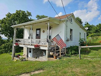8037 Montana Ave, Stonewood, WV 26301