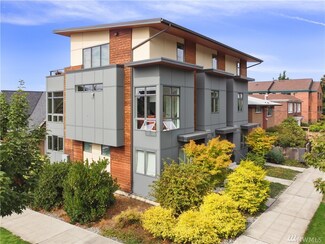 2703 Franklin Ave E, Seattle, WA 98102