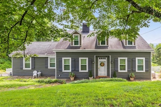 484 E View Dr, Chattanooga, TN 37404