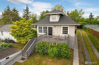 4340 S Bennett St, Seattle, WA 98118