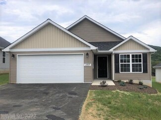 107 Brady Dr, Radford, VA 24141
