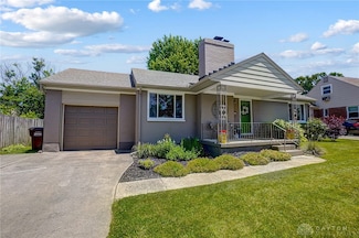 617 Lamont Dr, Dayton, OH 45429