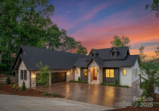 8066 Edgewater Dr, Norwood, NC 28128