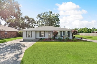 511 Gassen St, Luling, LA 70070