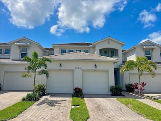 4664 Arboretum Cir Unit 30, Naples, FL 34112