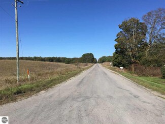 10863 Wilson Rd, Buckley, MI 49620