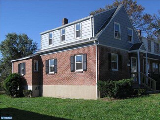 978 S Hills Blvd, Pottstown, PA 19464