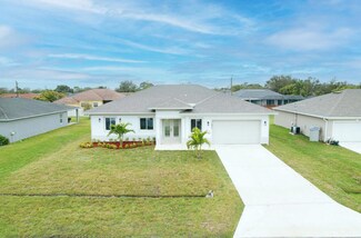 1434 SW Oriole Ln, Port St. Lucie, FL 34953