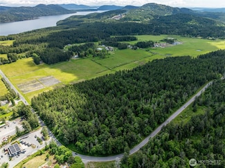 280 Dolphin Bay Rd, Eastsound, WA 98245