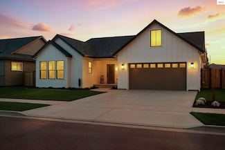 2081 Aspen Way, Sandpoint, ID 83864