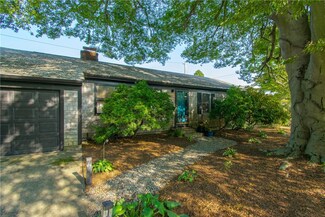 1 Collins Terrace, Middletown, RI 02842