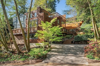 7215 175th St SW, Edmonds, WA 98026
