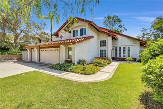 920 N Bridle Path Ln, Walnut, CA 91789