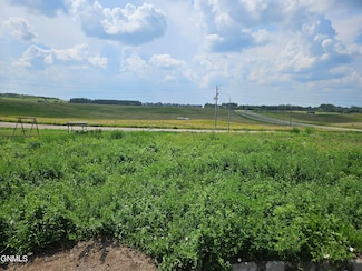 231 Cobblestone Loop SW, Mandan, ND 58554