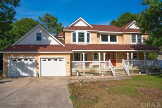 26 Fairway Dr, Kitty Hawk, NC 27949