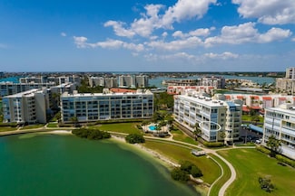 7872 Sailboat Key Blvd S Unit 301, South Pasadena, FL 33707