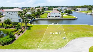 8 Schooner Cir, Palm Coast, FL 32137