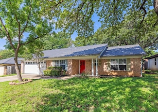 4209 W Pleasant Forest St, Arlington, TX 76015