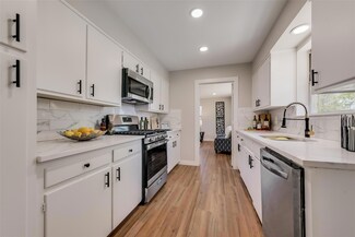 1225 Greenbriar St, Denton, TX 76201