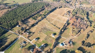 010 Shady Grove Rd, Honea Path, SC 29654