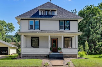 531 Hamilton St W, West Salem, WI 54669