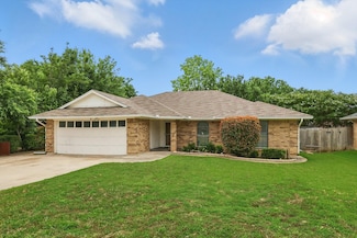 7616 Teresa Ct, North Richland Hills, TX 76182
