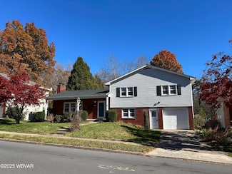1736 Richards Ave, Williamsport, PA 17701