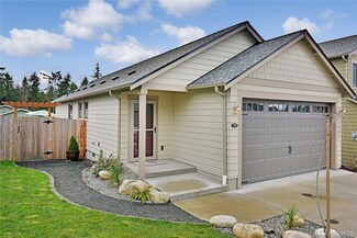 378 NE Ohenry Ct, Poulsbo, WA 98370