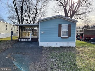 112 Brownstone Park, Hummelstown, PA 17036