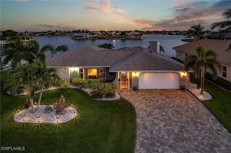 30 SE 10th Ave, Cape Coral, FL 33990