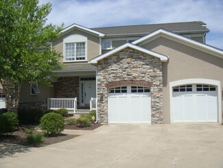 27 Insignia Dr, Jenkins Township, PA 18640