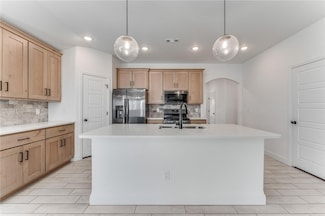 561 Stoneseed St, Centerton, AR 72719