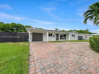 2741 NE 53rd Ct, Lighthouse Point, FL 33064
