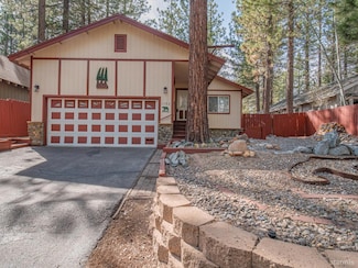1180 Tokochi St, South Lake Tahoe, CA 96150