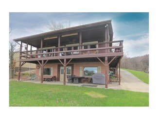 47817 Tomahawk Dr, Negley, OH 44441