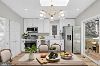 6130 4th St, Chesapeake Beach, MD 20732